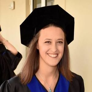 Meet your Posher, Lisa